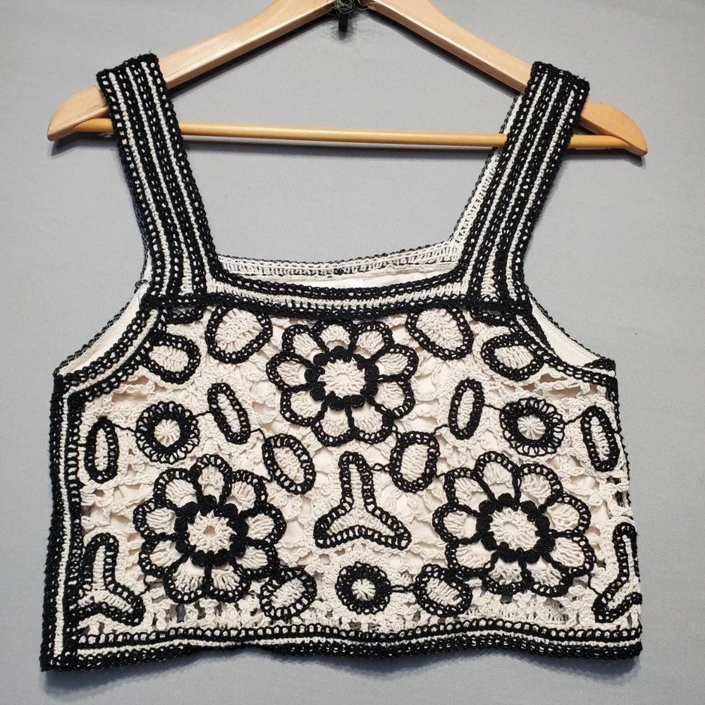 Rebellion Again Crochet Tank Shorts 2 Piece Set Women Small Floral Festival Boho